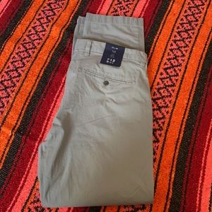 Gap men slim leg mid rise pants